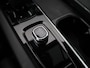 Volvo V60 2.0 B4 Plus Bright 197PK Aut. Panoramadak, Trekhaak, Memorystoelen, Harman Kardon Audio, 18" LM Velgen, Stoelverwarming, Standkachel, 360gr. Camera