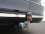 Volvo V60 2.0 B4 Plus Bright 197PK Aut. Panoramadak, Trekhaak, Memorystoelen, Harman Kardon Audio, 18" LM Velgen, Stoelverwarming, Standkachel, 360gr. Camera