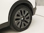 Peugeot e-2008 EV GT Pack 50 kWh Automaat (SOH 91,5%, PANORAMADAK, VIRTUAL COCKPIT, APPLE CARPLAY, GROOT NAVI, 360 CAMERA, SPORTSTOELEN, STOELVERWARMING, GETINT GLAS, KEYLESS, ADAPTIVE CRUISE, NIEUWSTAAT)