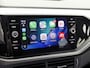 Volkswagen T-Cross 1.0 TSI Life Sport (APPLE CARPLAY, GROOT NAVI, CLIMATE, STOELVERWARMING, SPORTSTOELEN, GETINT GLAS, CRUISE, NIEUWSTAAT)