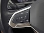 Volkswagen T-Cross 1.0 TSI Life Sport (APPLE CARPLAY, GROOT NAVI, CLIMATE, STOELVERWARMING, SPORTSTOELEN, GETINT GLAS, CRUISE, NIEUWSTAAT)