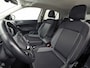 Volkswagen T-Cross 1.0 TSI Life Sport (APPLE CARPLAY, GROOT NAVI, CLIMATE, STOELVERWARMING, SPORTSTOELEN, GETINT GLAS, CRUISE, NIEUWSTAAT)