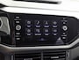 Volkswagen T-Cross 1.0 TSI Life Sport (APPLE CARPLAY, GROOT NAVI, CLIMATE, STOELVERWARMING, SPORTSTOELEN, GETINT GLAS, CRUISE, NIEUWSTAAT)