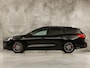 Ford Focus Wagon 1.0 EcoBoost ST Line (APPLE CARPLAY, GROOT NAVI, STUUR/STOELVERWARMING, KEYLESS, GETINT GLAS, SPORTSTOELEN, CRUISE, PARKEERSENSOREN, NIEUWSTAAT)