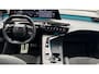 Peugeot E-3008 73KWH GT AVANTAGE 214PK / NAVI / LEDER / CLIMA / FULL-LED / 20" LMV / KEYLESS / WARMTEPOMP / 360° CAMERA / ADAPT. CRUISECONTROL / WINTERPAKKET / NIEUWSTAAT !!