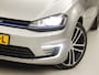 Volkswagen Golf 1.4 TSI GTE 204Pk Automaat (APPLE CARPLAY, NAVIGATIE, SOH 79,4%, CLIMATE, STOELVERWARMING, SPORTSTOELEN, GETINT GLAS, LED KOPLAMPEN, CRUISE, NIEUWSTAAT)