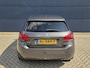 Peugeot 308 1.2 PureTech Allure | Apple Carplay | Panoramadak | Parkeersensoren | Dealer Onderhouden | All Season Banden |