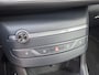 Peugeot 308 1.2 PureTech Allure | Apple Carplay | Panoramadak | Parkeersensoren | Dealer Onderhouden | All Season Banden |