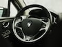 Renault Clio Estate 0.9 TCe Night&Day (NAVIGATIE, GETINT GLAS, CRUISE, SPORTSTOELEN, PARKEERSENSOREN, NIEUWSTAAT)
