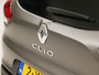 Renault Clio Estate 0.9 TCe Night&Day (NAVIGATIE, GETINT GLAS, CRUISE, SPORTSTOELEN, PARKEERSENSOREN, NIEUWSTAAT)