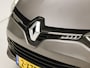 Renault Clio Estate 0.9 TCe Night&Day (NAVIGATIE, GETINT GLAS, CRUISE, SPORTSTOELEN, PARKEERSENSOREN, NIEUWSTAAT)