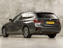 BMW 3-Serie Touring 320e High Executive 204Pk Automaat (APPLE CARPLAY, M STUUR, GROOT NAVI, STOELVERWARMING, CAMERA, LEDER, SPORTSTOELEN, GETINT GLAS, ZWART HEMEL, NIEUWE APK, NIEUWSTAAT)