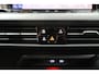 Volkswagen Golf 1.5 eTSI Style | Sfeer | Pano | Camera | Dealer Onderhouden