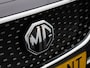 MG MG ZS EV Luxury 45 kWh | Schuifdak | Stoelverwarming | Lederen bekleding | Lichtmetalen Velgen | Camera |