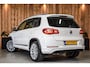 Volkswagen Tiguan 1.4 TSI R-Line *Pano*Xenon*Trekhaak*Cruise control*Dealer onderhouden*