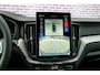 Volvo XC60 2.0 T6 Plug-in hybrid AWD Plus Black Edition | Gratis Trekhaak | 360 camera | Schuif- / Kanteldak | Head Up display | Getint glas | Adaptive Cruise Control |