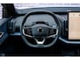 Volvo EX30 P3 Plus Europa 51 kWh | Snel Leverbaar | Elektrisch verstelbare voorstoelen | Stuur en Stoelverwarming | Harman/Kardon | Keyless | BLIS | Pilot Assist | Parkeercamera |