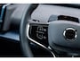 Volvo EX30 P3 Plus Europa 51 kWh | Snel Leverbaar | Elektrisch verstelbare voorstoelen | Stuur en Stoelverwarming | Harman/Kardon | Keyless | BLIS | Pilot Assist | Parkeercamera |