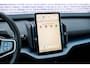 Volvo EX30 P3 Plus Europa 51 kWh | Snel Leverbaar | Elektrisch verstelbare voorstoelen | Stuur en Stoelverwarming | Harman/Kardon | Keyless | BLIS | Pilot Assist | Parkeercamera |