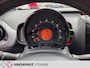 Toyota Aygo 1.0 VVT-i TeamNL, AUR Camera, Cruise-controle, Telefoon, Keyless entry sleutel, Two Tone Kleur.