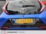 Toyota Aygo 1.0 VVT-i TeamNL, AUR Camera, Cruise-controle, Telefoon, Keyless entry sleutel, Two Tone Kleur.