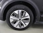 Kia Niro EV e-Niro DynamicPlusLine 64 kWh | Panoramadak | Stoel/Stuurwielverwarming | Adaptieve Cruise Control | Keyless Go | LED Koplampen |