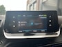 Peugeot e-2008 GT EV 3-FASEN 50kWh 136pk | KEYLESS ENTRY | TREKHAAK | STOELVERW. | 3D i-COCKPIT® | NAVI | CAMERA | APPLE CARPLAY / ANDROID AUTO |