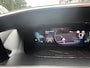 Peugeot e-2008 GT EV 3-FASEN 50kWh 136pk | KEYLESS ENTRY | TREKHAAK | STOELVERW. | 3D i-COCKPIT® | NAVI | CAMERA | APPLE CARPLAY / ANDROID AUTO |