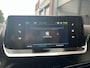 Peugeot e-2008 GT EV 3-FASEN 50kWh 136pk | KEYLESS ENTRY | TREKHAAK | STOELVERW. | 3D i-COCKPIT® | NAVI | CAMERA | APPLE CARPLAY / ANDROID AUTO |