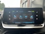 Peugeot e-2008 GT EV 3-FASEN 50kWh 136pk | KEYLESS ENTRY | TREKHAAK | STOELVERW. | 3D i-COCKPIT® | NAVI | CAMERA | APPLE CARPLAY / ANDROID AUTO |