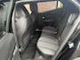 Peugeot e-2008 GT EV 3-FASEN 50kWh 136pk | KEYLESS ENTRY | TREKHAAK | STOELVERW. | 3D i-COCKPIT® | NAVI | CAMERA | APPLE CARPLAY / ANDROID AUTO |
