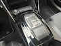 Peugeot e-2008 GT EV 3-FASEN 50kWh 136pk | KEYLESS ENTRY | TREKHAAK | STOELVERW. | 3D i-COCKPIT® | NAVI | CAMERA | APPLE CARPLAY / ANDROID AUTO |
