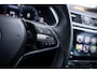 Skoda Superb Combi 1.4 TSI iV Business Edition | Achteruitrijcamera | Cruise control adaptief | Lichtmetalen velgen 17"