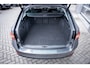 Skoda Superb Combi 1.4 TSI iV Business Edition | Achteruitrijcamera | Cruise control adaptief | Lichtmetalen velgen 17"