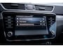Skoda Superb Combi 1.4 TSI iV Business Edition | Achteruitrijcamera | Cruise control adaptief | Lichtmetalen velgen 17"