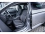 Skoda Superb Combi 1.4 TSI iV Business Edition | Achteruitrijcamera | Cruise control adaptief | Lichtmetalen velgen 17"
