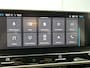 Citroën E-C4X Ë-C4 X Plus Extended range 54 kWh 156pk | Accu 98% | 427km WLTP Actieradius | Lage kilometerstand! | Navigatie | Achteruitrijcamera | Climate Control | Cruise Control | Parkeersensoren | Elektrisch inklapbare spiegels | Stof/kunstlederen comfortstoelen | Armsteun | Apple Carplay / Android auto | DAB+ radio | Bluetooth | Led koplampen | Adaptief demping systeem | Digitaal instrumentenpaneel |