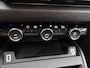 Citroën E-C4X Ë-C4 X Plus Extended range 54 kWh 156pk | Accu 98% | 427km WLTP Actieradius | Lage kilometerstand! | Navigatie | Achteruitrijcamera | Climate Control | Cruise Control | Parkeersensoren | Elektrisch inklapbare spiegels | Stof/kunstlederen comfortstoelen | Armsteun | Apple Carplay / Android auto | DAB+ radio | Bluetooth | Led koplampen | Adaptief demping systeem | Digitaal instrumentenpaneel |