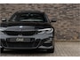 BMW 3-Serie Touring 330e | M-Sport | Live Cockpit | Panorama | Leder | Memory | Head-Up | Trekhaak | 360 Camera | 19"LM | Saphire Zwart