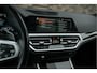 BMW 3-Serie Touring 330e | M-Sport | Live Cockpit | Panorama | Leder | Memory | Head-Up | Trekhaak | 360 Camera | 19"LM | Saphire Zwart