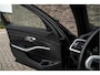 BMW 3-Serie Touring 330e | M-Sport | Live Cockpit | Panorama | Leder | Memory | Head-Up | Trekhaak | 360 Camera | 19"LM | Saphire Zwart