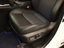 Toyota RAV4 2.5 Hybrid Style -  AFNEEMBARE TREKGEWICHT - TREKGEWICHT 800 KG - 4 SEIZOENENBANDEN - ELEKTRISCHE ACHTERKLEP - ELEKTRISCHE BESTUURDERSSTOEL - VOORSTOELEN VERWARMD - CLIMATE CONTROL - CAMERA - DRAADLOZE TELEFOONLADER - APPLE CARPLAY/ ANDROID AUTO - PARKEERSENSOREN VOOR EN ACHTER - TWO TONE LAK - KEYLESS ENTRY/ START - KIWA ALARMSYSTEEM - ONDERHOUDSHISTORIE AANWEZIG