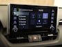Toyota RAV4 2.5 Hybrid Style -  AFNEEMBARE TREKGEWICHT - TREKGEWICHT 800 KG - 4 SEIZOENENBANDEN - ELEKTRISCHE ACHTERKLEP - ELEKTRISCHE BESTUURDERSSTOEL - VOORSTOELEN VERWARMD - CLIMATE CONTROL - CAMERA - DRAADLOZE TELEFOONLADER - APPLE CARPLAY/ ANDROID AUTO - PARKEERSENSOREN VOOR EN ACHTER - TWO TONE LAK - KEYLESS ENTRY/ START - KIWA ALARMSYSTEEM - ONDERHOUDSHISTORIE AANWEZIG