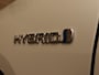 Toyota RAV4 2.5 Hybrid Style -  AFNEEMBARE TREKGEWICHT - TREKGEWICHT 800 KG - 4 SEIZOENENBANDEN - ELEKTRISCHE ACHTERKLEP - ELEKTRISCHE BESTUURDERSSTOEL - VOORSTOELEN VERWARMD - CLIMATE CONTROL - CAMERA - DRAADLOZE TELEFOONLADER - APPLE CARPLAY/ ANDROID AUTO - PARKEERSENSOREN VOOR EN ACHTER - TWO TONE LAK - KEYLESS ENTRY/ START - KIWA ALARMSYSTEEM - ONDERHOUDSHISTORIE AANWEZIG