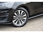 Ford Focus Wagon 1.0 EcoBoost 155pk Hybrid Titanium X * Zwenktrekhaak * Carplay * Camera * Stuurverwarming * Digitale cockpit *TOP