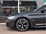 BMW 5-Serie Touring 518d High Executive Edition | M-Sport | 20 inch | Panorama | Individual Dakota Leder