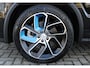 Lynk & Co 01 1.5 | Achteropkomend verkeer waarschuwing | Apple Carplay & Android Auto | Autonomous Emergency Braking | Cruise control adaptief met Stop&Go en stuurhulp | Dodehoek detectie |  Navigatiesysteem full map |  Rijstrooksensor met correctie | Voorstoelen verwarmd