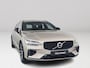 Volvo V60 T8 Plug-in hybrid AWD Plus Dark | Panoramadak | 360° camera | Head-up display | Harman Kardon | Stoel- en stuurverwarming | Trekhaak