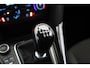 Ford Focus Wagon 1.0 Titanium - Carplay, navi, Clima, Stoelverw. Trekhaak