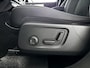 Volvo XC40 B4 Plus Dark | Panoramadak | Parkeercamera | Harman Kardon | Stoel- en stuurverwarming | Trekhaak